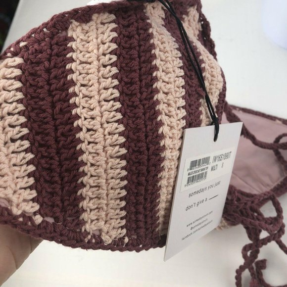 Women Small SOME DAYS LOVIN Miles Crochet Triangular Bikini top - Picture 9 of 9